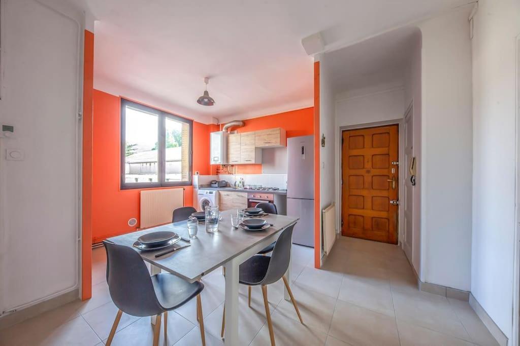 Appartement Au Bord De La Leysse A Chambéry Extérieur photo
